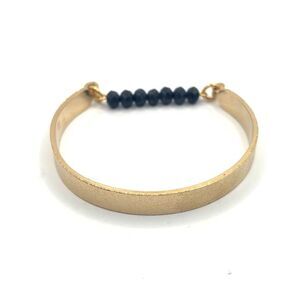 Elegant Gold and Black Beaded Bracelet